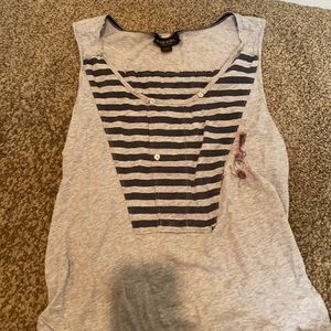 Diesel thick tank top